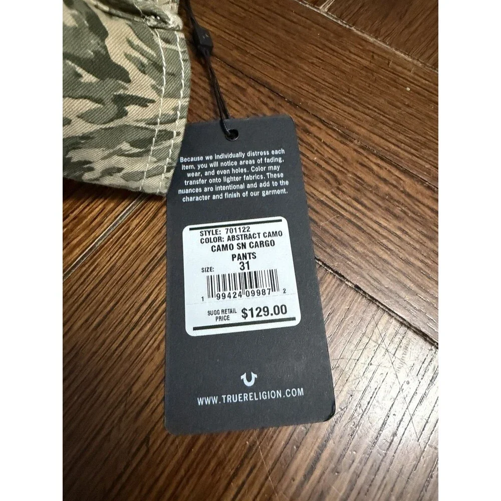 True Religion Men’s Abstract Camo Cargo Pants Size 31 NWT